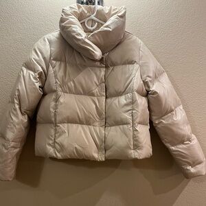 Banana Republic beige down feathers puffer coat size L funnel neck
